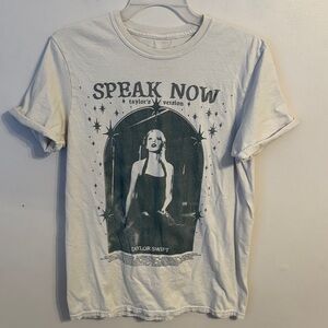 Taylor Swift Speak Now Taylor’s Version Short Sleeve T-Shirt Size Small